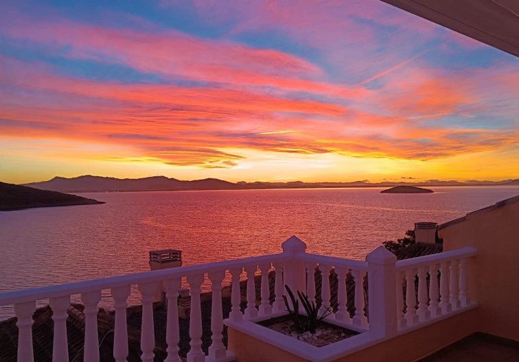 Segunda mano - villa - La Manga del Mar Menor - Zona Galúa-calnegre