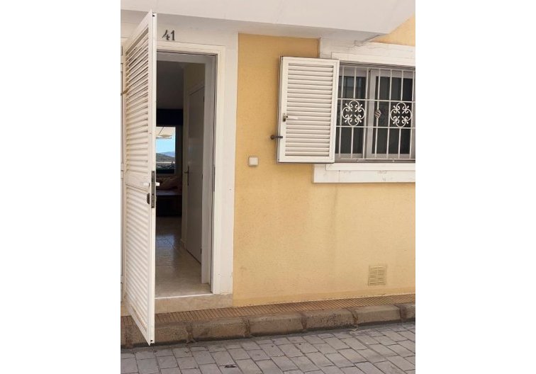 Segunda mano - villa - La Manga del Mar Menor - Zona Galúa-calnegre