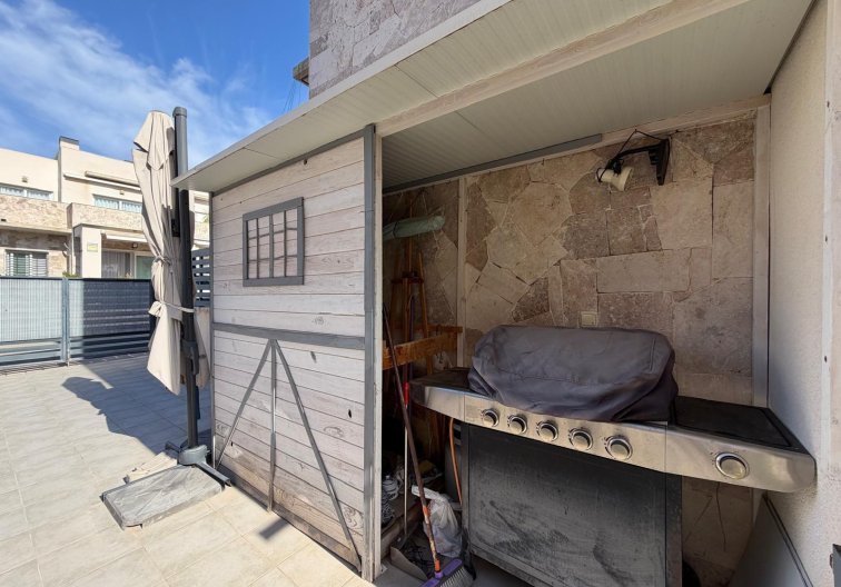 Resale - town house - Torrevieja - Aguas Nuevas