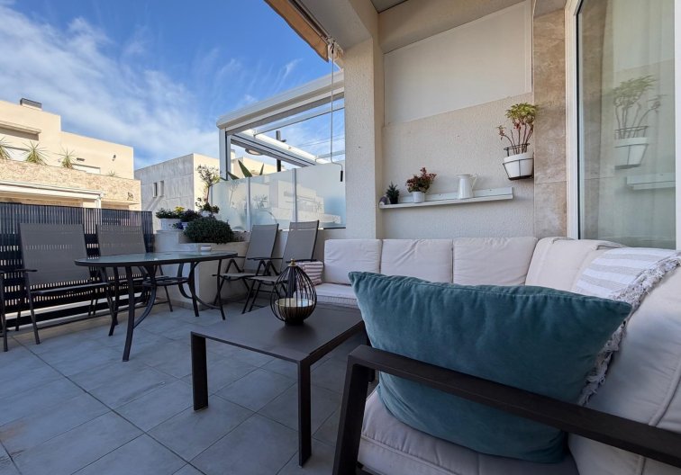 Resale - town house - Torrevieja - Aguas Nuevas