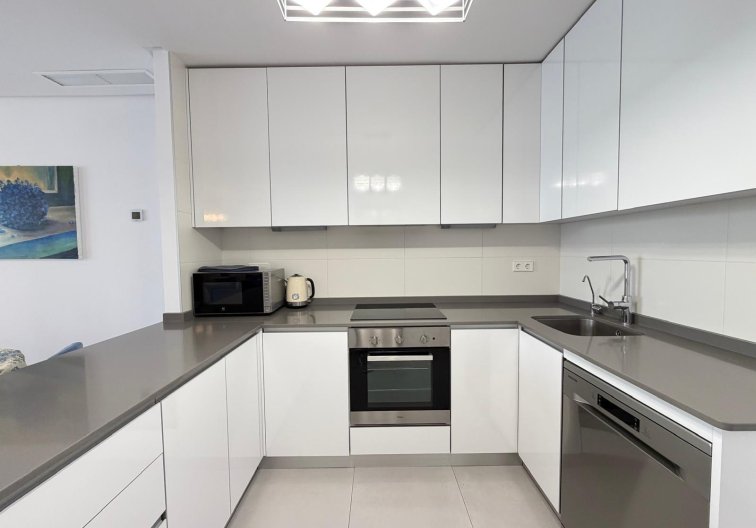 Resale - town house - Torrevieja - Aguas Nuevas