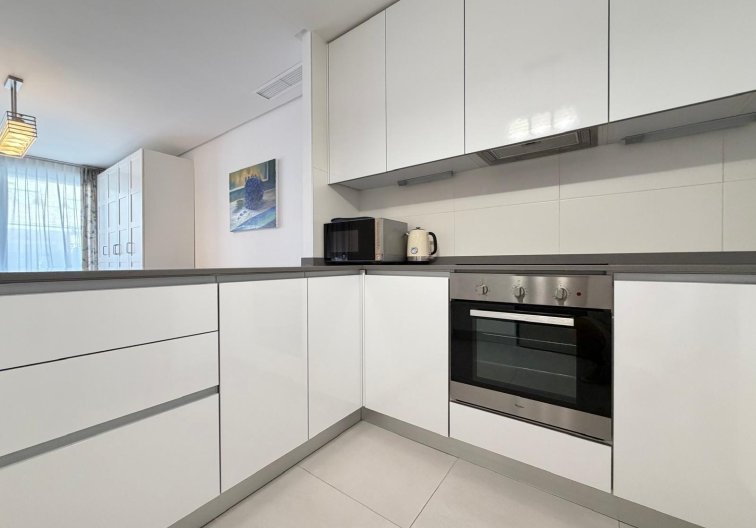 Resale - town house - Torrevieja - Aguas Nuevas