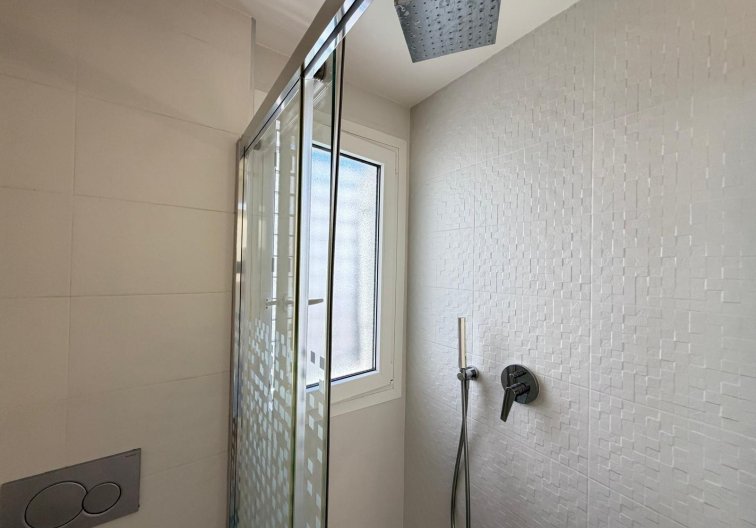 Resale - town house - Torrevieja - Aguas Nuevas