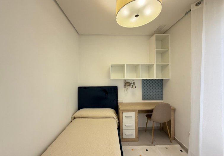 Resale - town house - Torrevieja - Aguas Nuevas