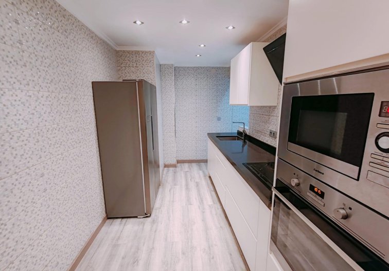 Segunda mano - Apartamento  - Torrevieja - Acequion
