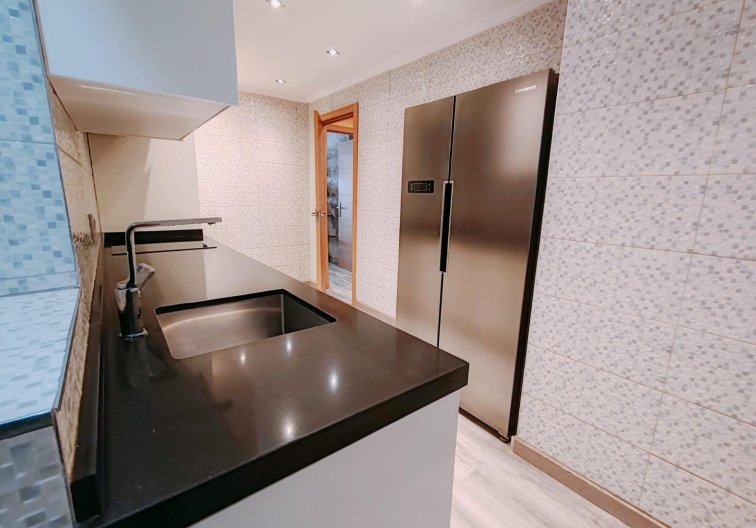 Segunda mano - Apartamento  - Torrevieja - Acequion
