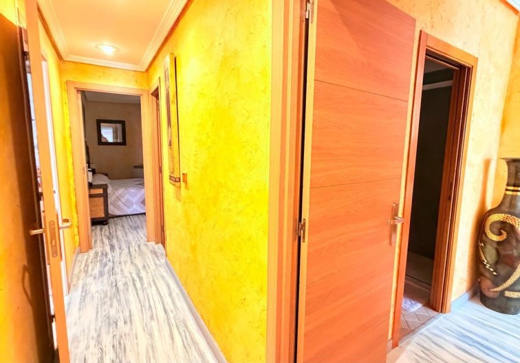 Segunda mano - Apartamento  - Torrevieja - Acequion