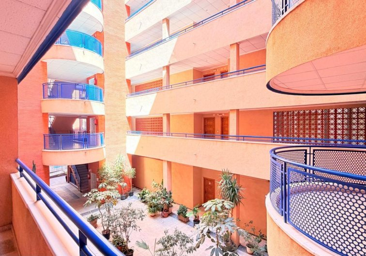 Segunda mano - Apartamento  - Torrevieja - Acequion