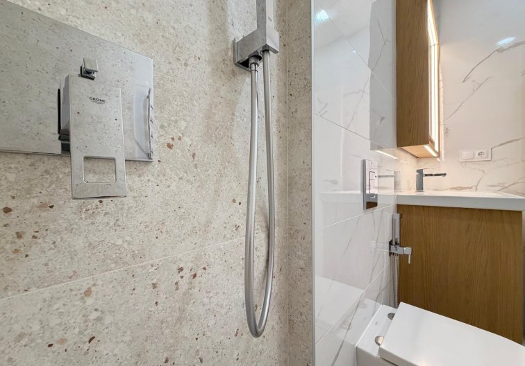 Segunda mano - Apartamento  - Torrevieja - Playa del Cura