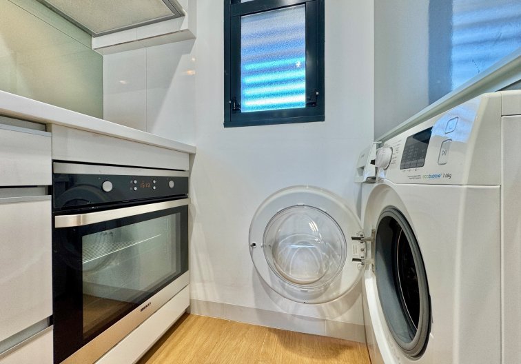 Segunda mano - Apartamento  - Orihuela - Inland