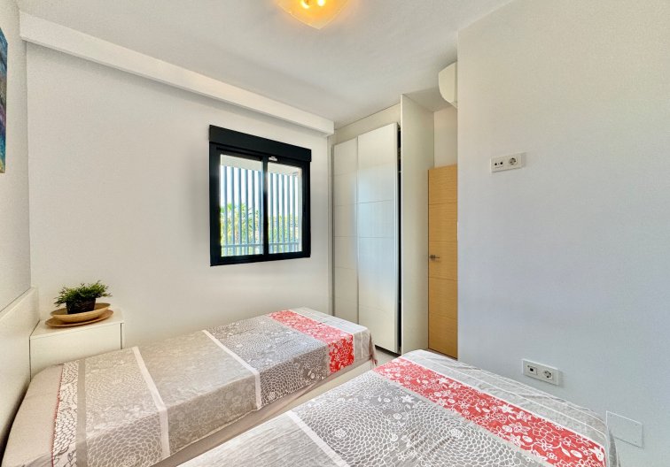 Segunda mano - Apartamento  - Orihuela - Inland