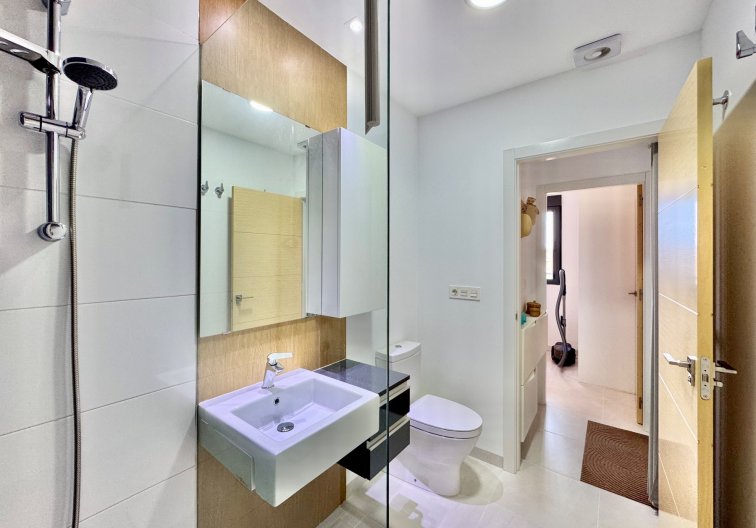 Segunda mano - Apartamento  - Orihuela - Inland