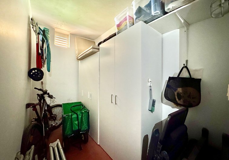 Segunda mano - Apartamento  - Orihuela - Inland