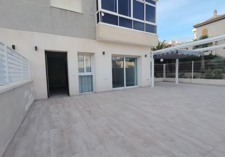 Segunda mano - Apartamento  - Torrevieja - Torreblanca