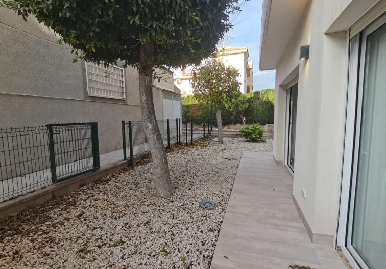 Segunda mano - Apartamento  - Torrevieja - Torreblanca
