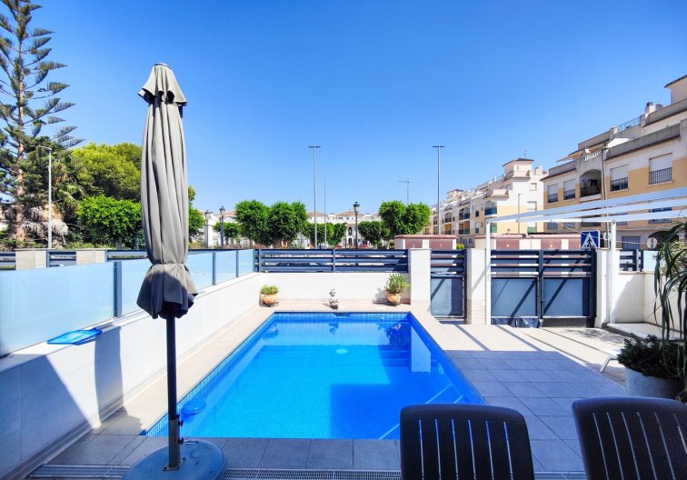 Segunda mano - villa - Formentera del Segura - Costa Blanca