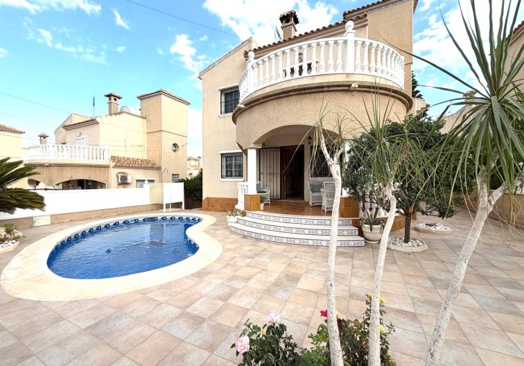 Revente - villa - Orihuela Costa - Costa Blanca