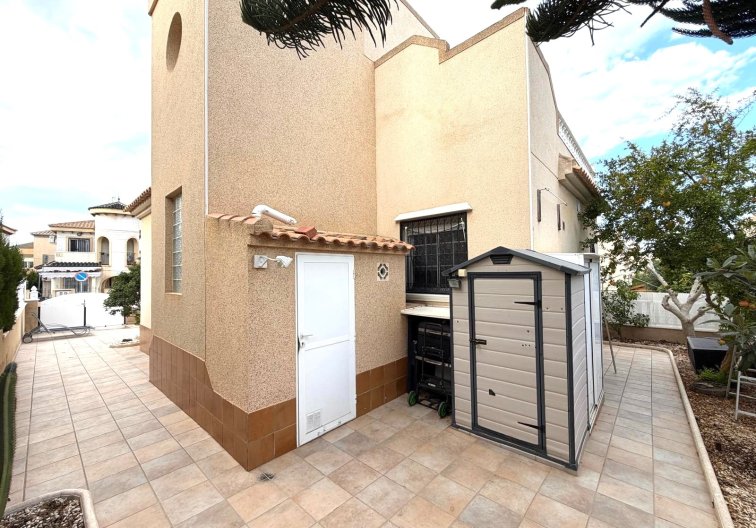 Revente - villa - Orihuela Costa - Costa Blanca