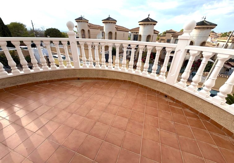 Revente - villa - Orihuela Costa - Costa Blanca