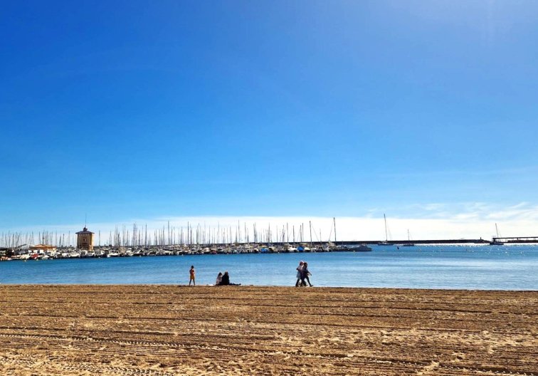 Herverkoop - Appartement - Torrevieja - Parque De Las Naciones