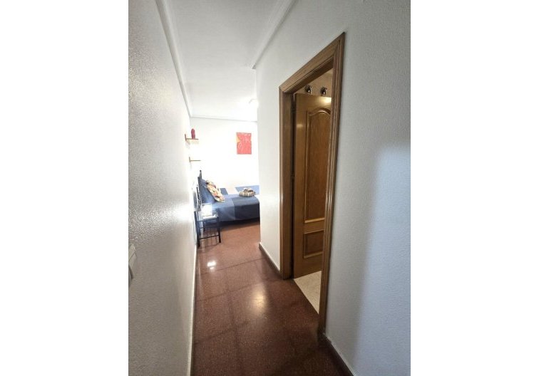 Segunda mano - Apartamento  - Torrevieja - Las Piscinas Naturales