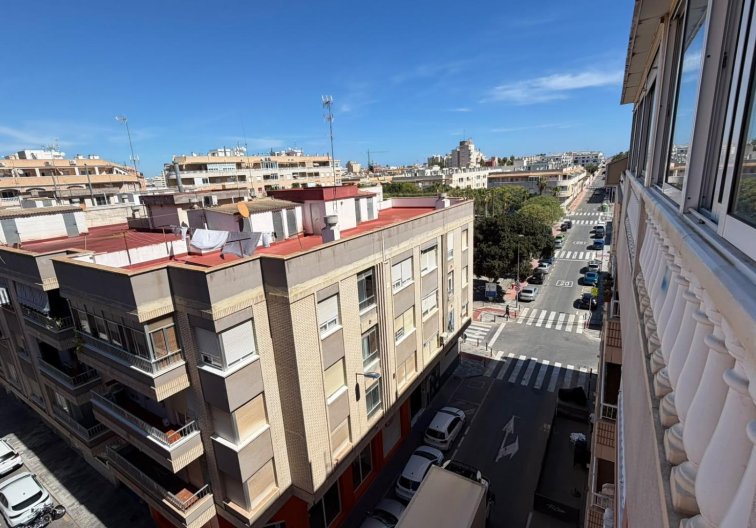 Segunda mano - Apartamento  - Torrevieja - Playa del Cura