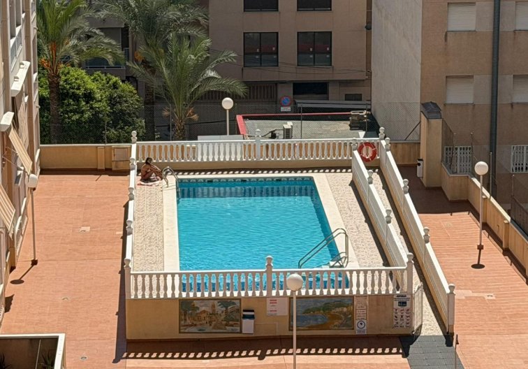 Segunda mano - Apartamento  - Torrevieja - Playa del Cura