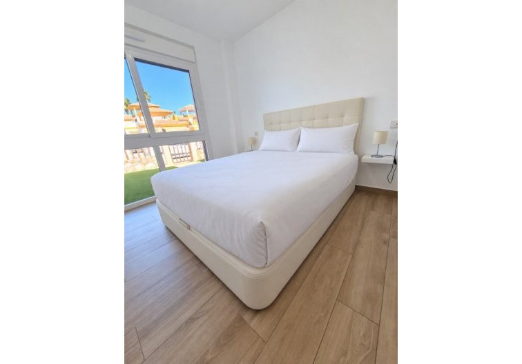 Segunda mano - Apartamento  - Vistabella Golf Entre Naranjos - Inland