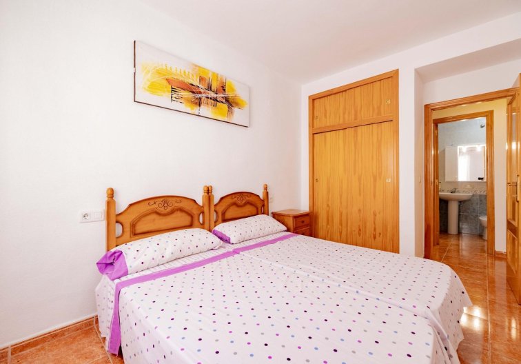 Segunda mano - Apartamento  - Torrevieja - Playa de los Locos
