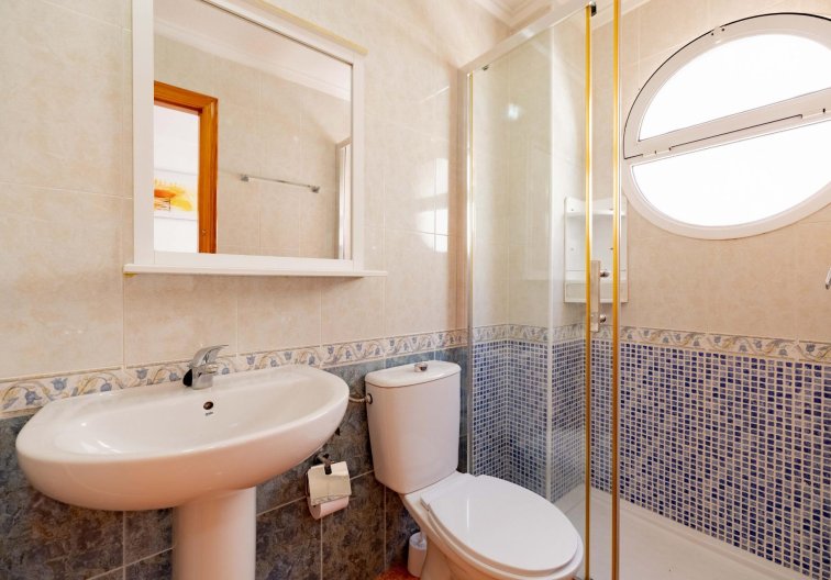 Segunda mano - Apartamento  - Torrevieja - Playa de los Locos