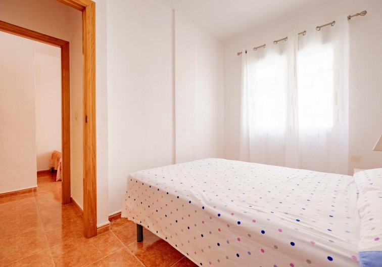 Segunda mano - Apartamento  - Torrevieja - Playa de los Locos