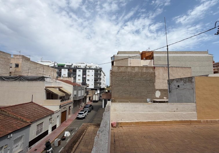 Segunda mano - Apartamento  - Torrevieja - Centro