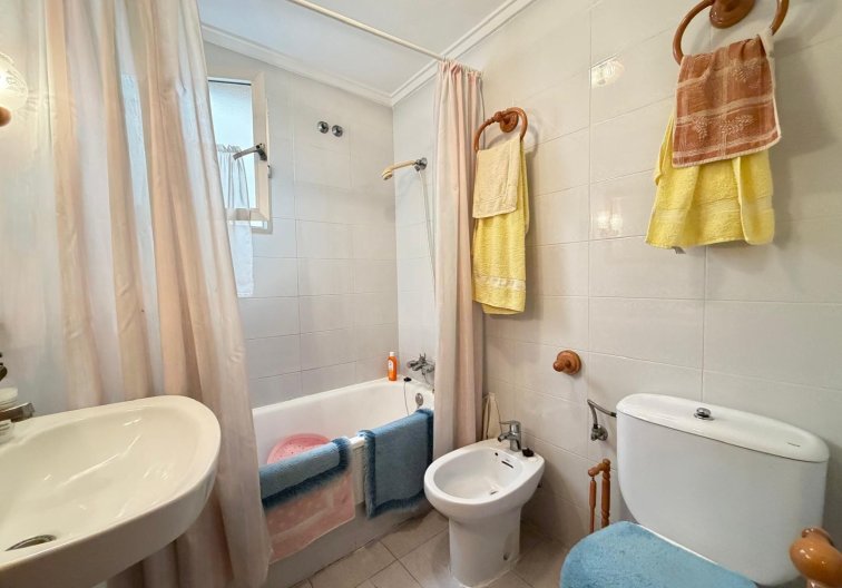 Segunda mano - Apartamento  - Torrevieja - Playa del Cura