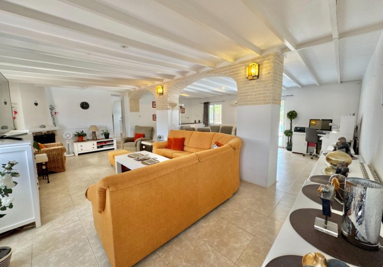 Segunda mano - villa - Dolores - Comunidad Valenciana
