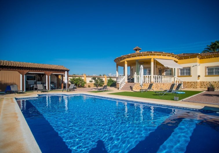 Segunda mano - villa - Catral - Costa Blanca