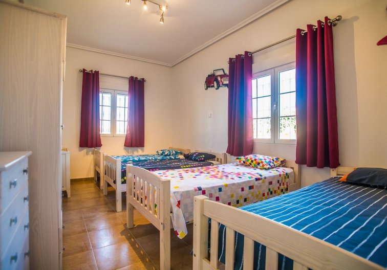 Segunda mano - villa - Catral - Costa Blanca