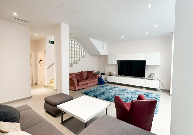 Segunda mano - villa - Torrevieja - Costa Blanca