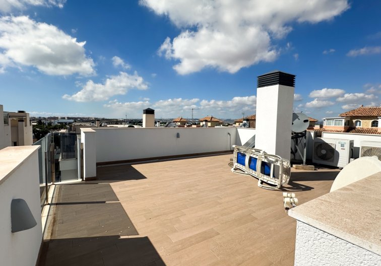 Segunda mano - villa - Torrevieja - Costa Blanca