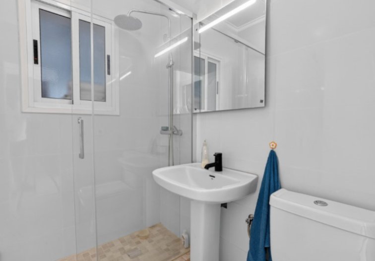 Segunda mano - villa - Torrevieja - Costa Blanca