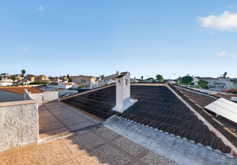 Segunda mano - villa - Torrevieja - Costa Blanca
