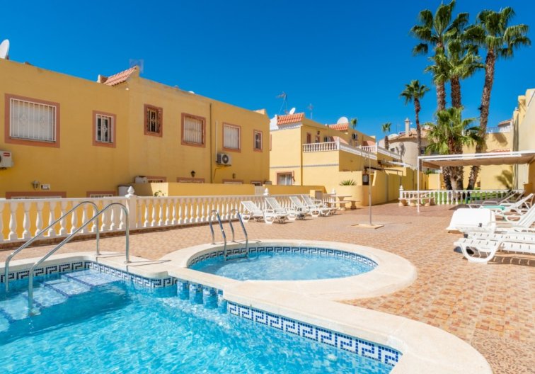Segunda mano - town house - Orihuela Costa - Costa Blanca