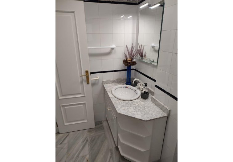 Resale - Apartment - Torrevieja - Los Frutales