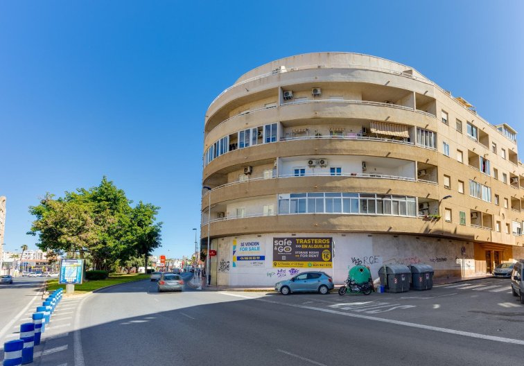 Revente - Appartement - Torrevieja - Centro