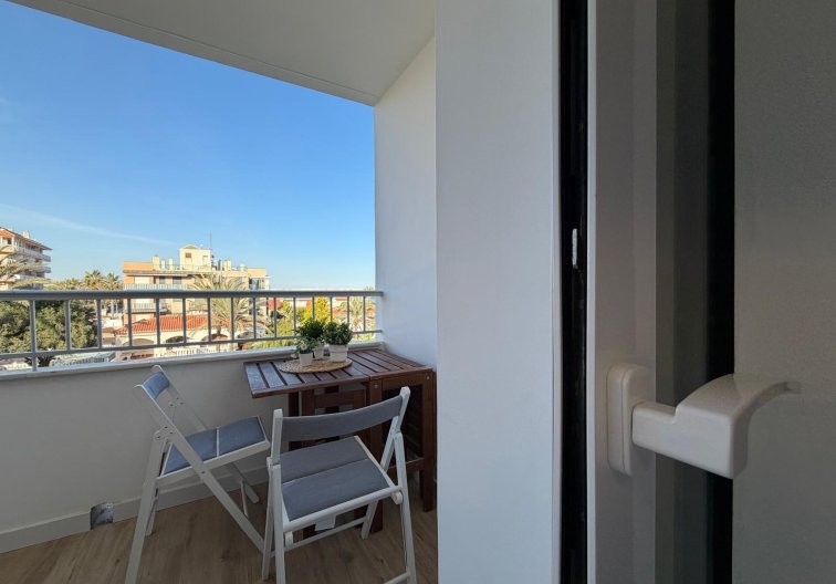 Revente - Appartement - Torrevieja - Punta Prima