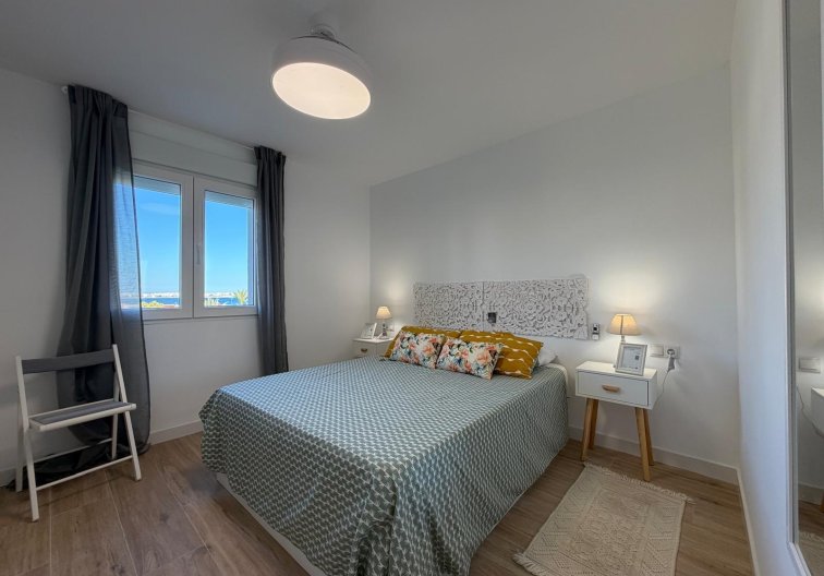 Revente - Appartement - Torrevieja - Punta Prima