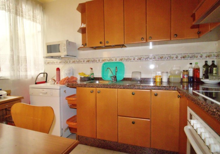 Segunda mano - Apartamento  - Alicante - Benalua