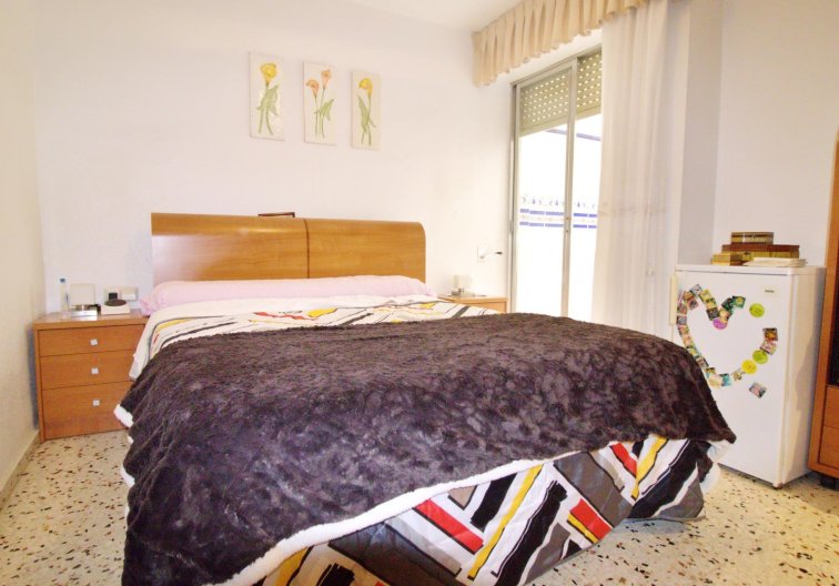 Segunda mano - Apartamento  - Alicante - Benalua