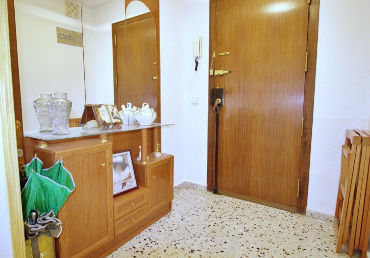 Segunda mano - Apartamento  - Alicante - Benalua