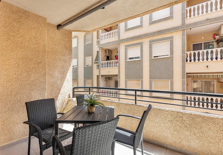 Segunda mano - Apartamento  - Torrevieja - Playa de los Locos