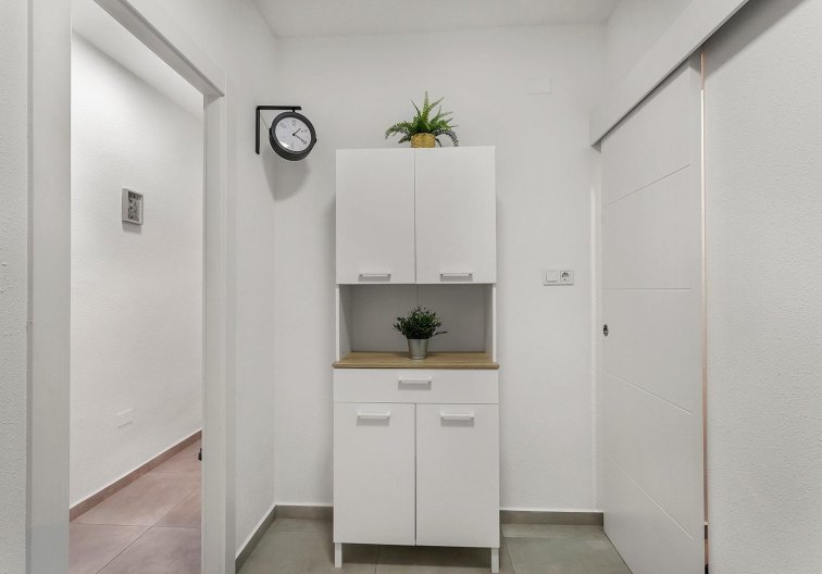 Segunda mano - Apartamento  - Torrevieja - Playa de los Locos